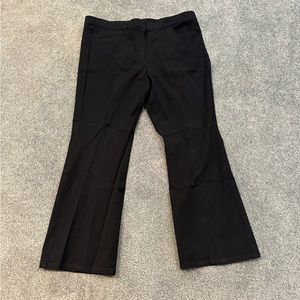 Issac Mizrahi Live Black Pants. Women’s 16 P.